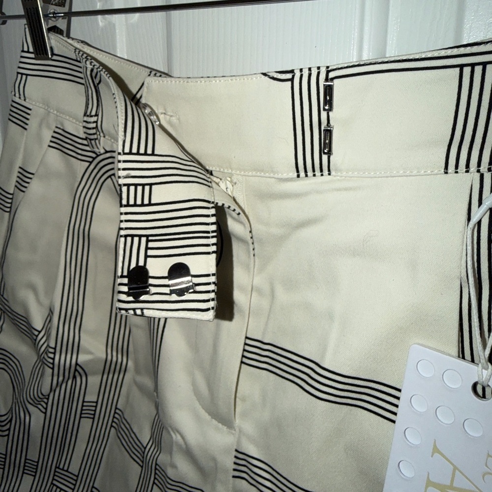 Geometric Patterned Shorts NWT - image 3